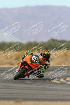 media/Feb-07-2025-CVMA Friday Practice (Fri) [[7034960ba2]]/3-Racer 3-NRS/Session 4 (Turn 16)/